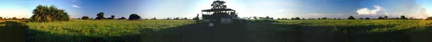 Panorama whrend einer Sundowner-Pause in der Mombo Concession auf Chief's Island. Moremi Game Reserve, Botsuana. / Panorama during a sundowner break in Mombo Concession on Chief's Island. Moremi Game Reserve, Botswana. / (c) Walter Mitch Podszuck (Bwana Mitch) - #991228-208-215